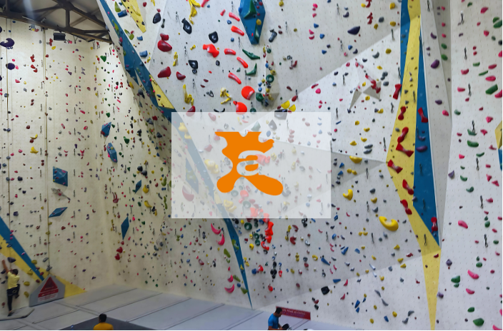 Kletterhalle Altíssimo: Indoor-Kletterspaß bei Lissabon